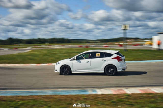 Hot Hatch Cup
